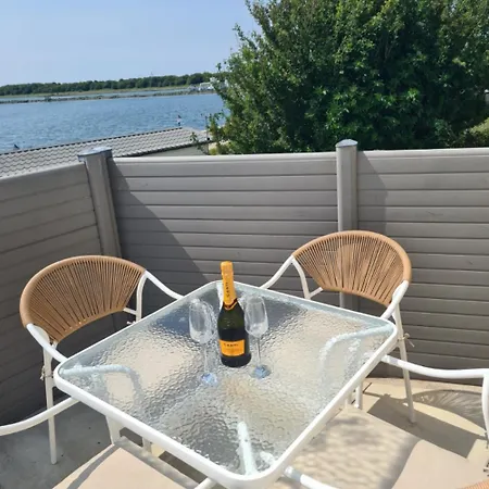 Daire The Seaflower - With Views *