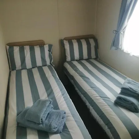 The Seaflower - With Views