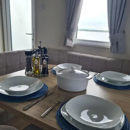 The Seaflower - With Views Lejlighed *