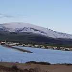 The Seaflower - With Views アパート